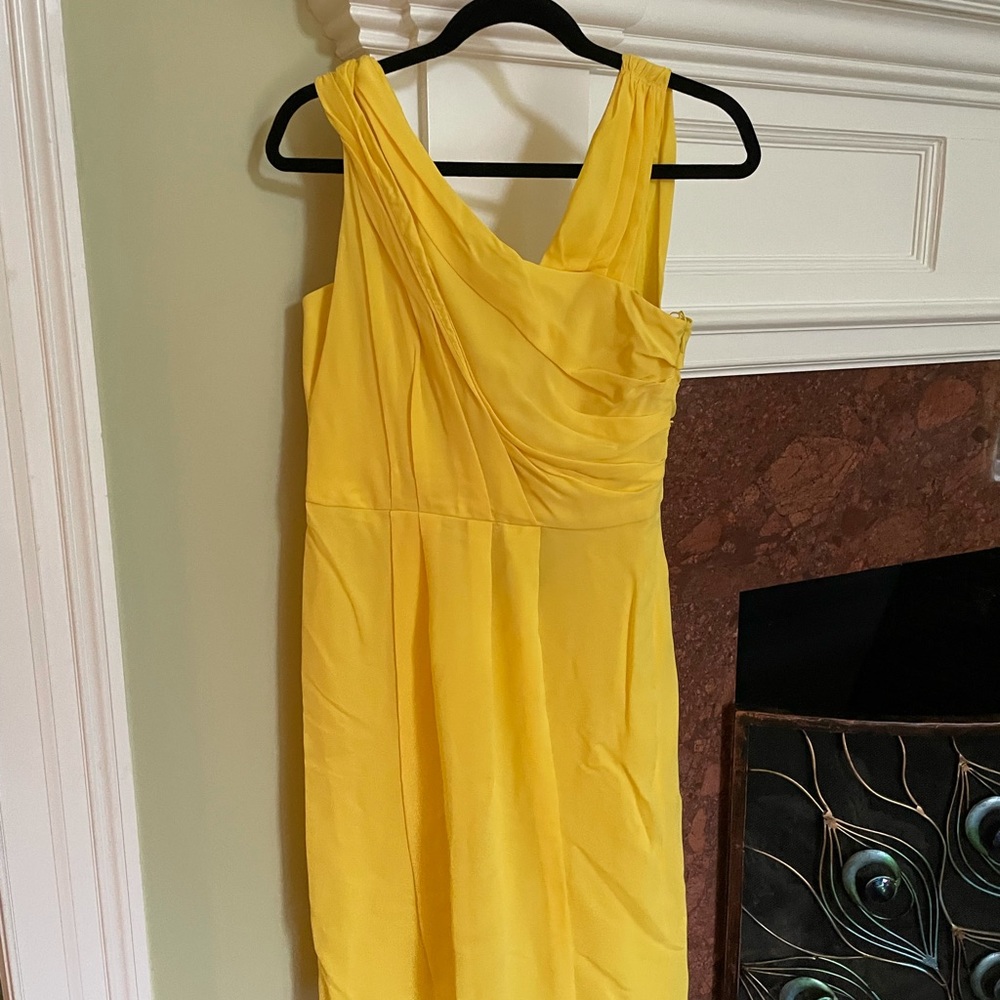 NWT Hugo Boss pale yellow dress size 8